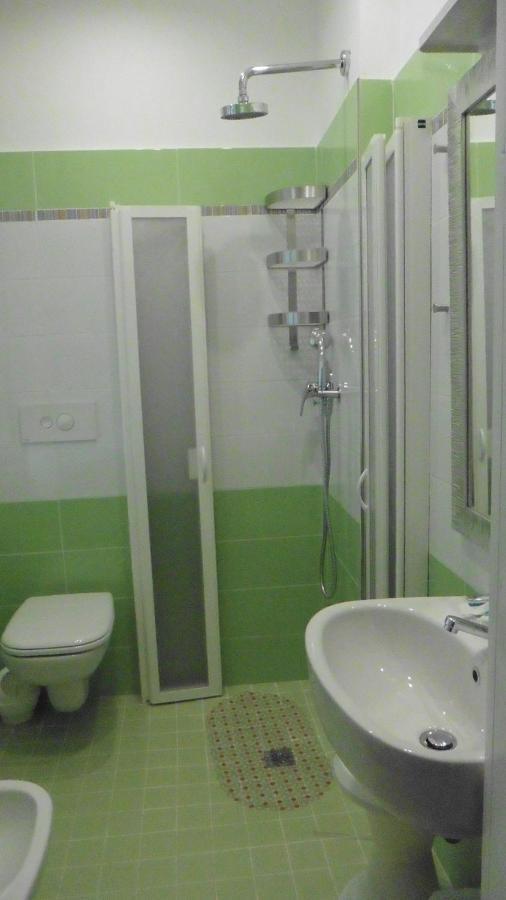 Hotel Holland Римини Экстерьер фото