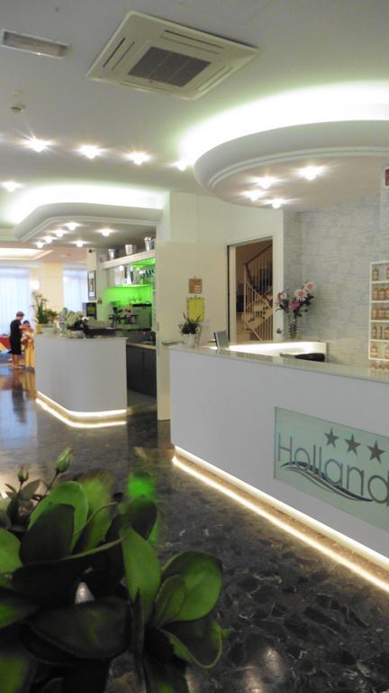 Hotel Holland Римини Экстерьер фото